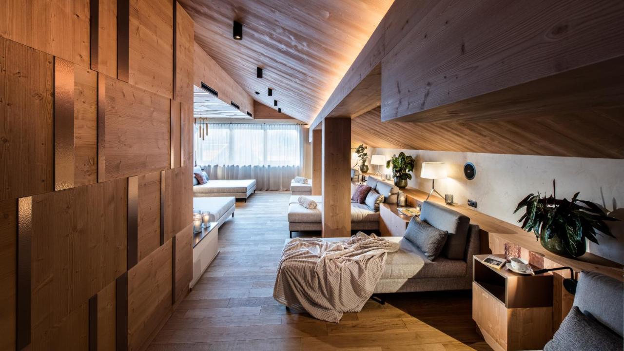 Alpenhotel Kramerwirt Майерхофен Екстериор снимка