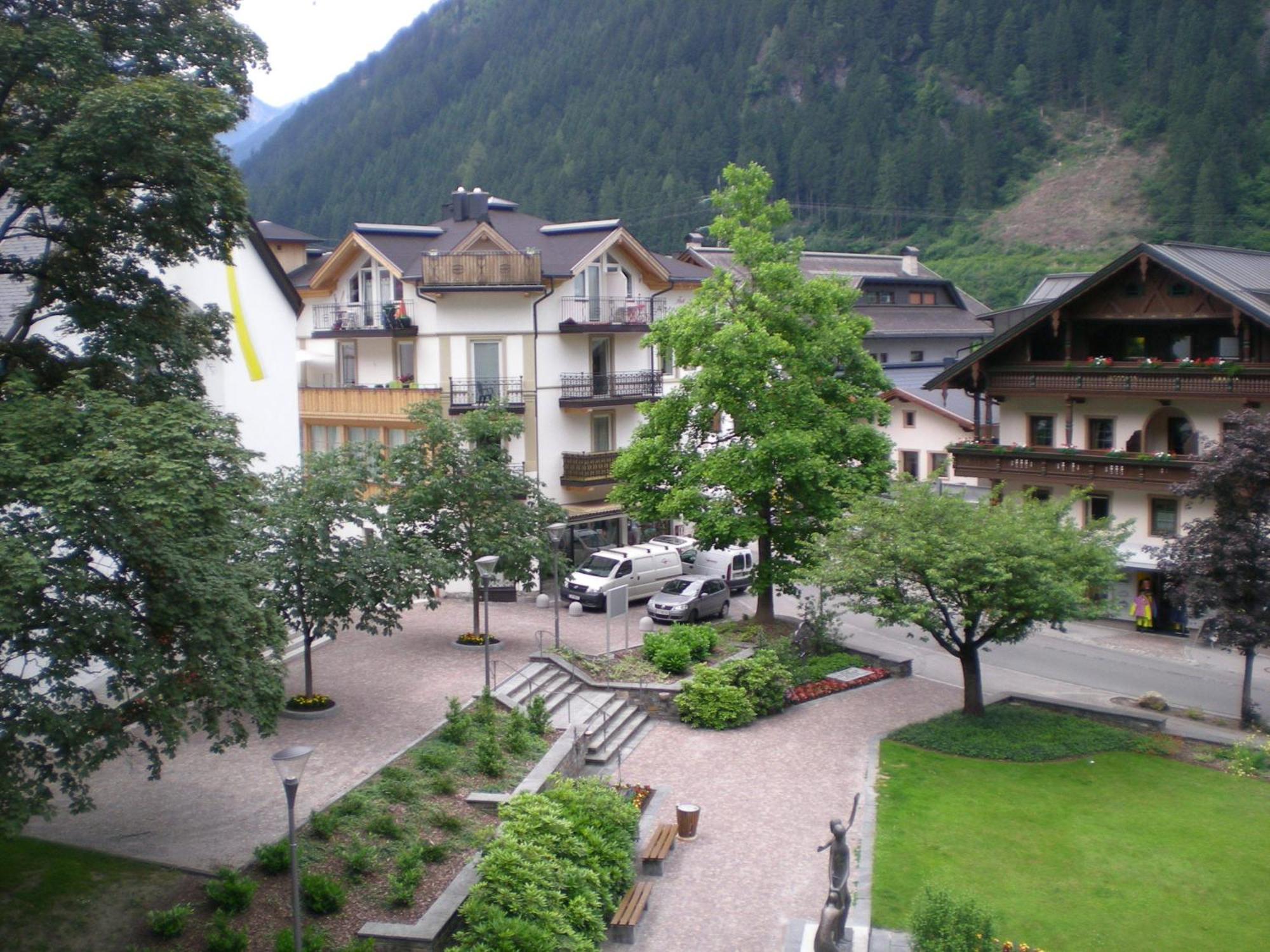 Alpenhotel Kramerwirt Майерхофен Екстериор снимка